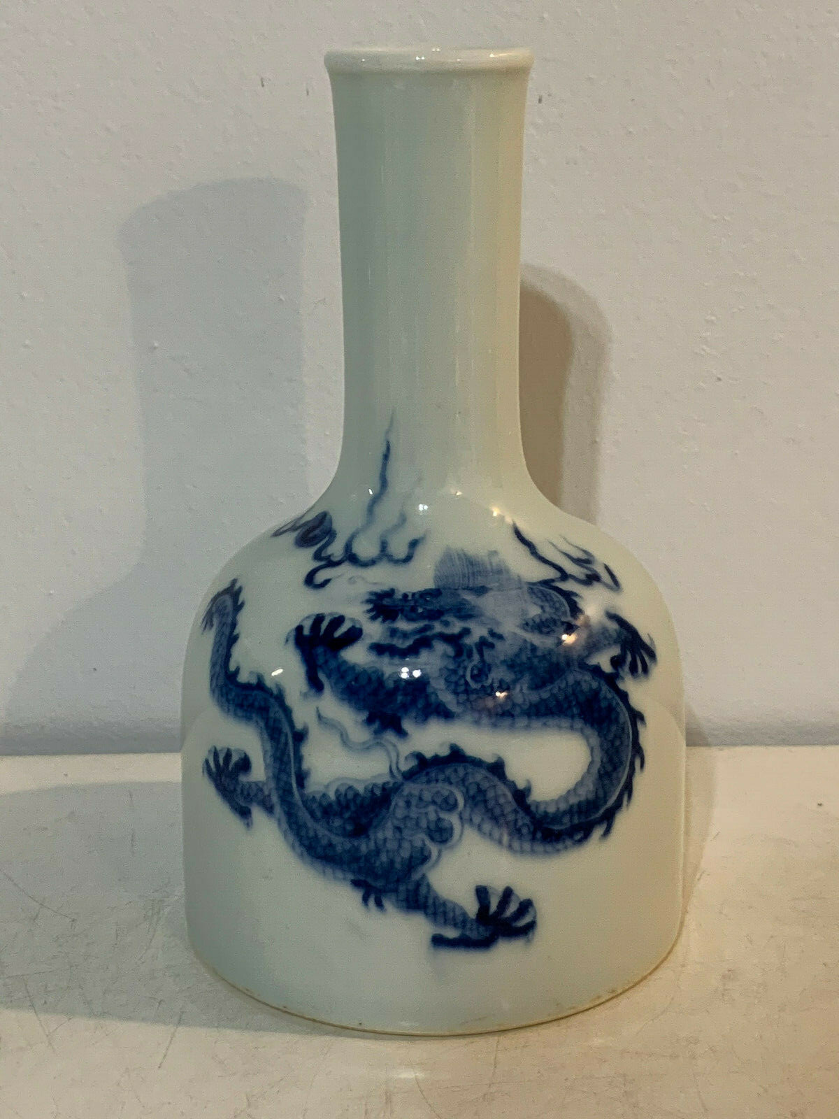 Chinese Blue White Porcelain Dragon Mallet Vase Kangxi Mark Imperial 5-Claw Chinese Blue White Porcelain Dragon Mallet Vase Kangxi Mark Imperial 5-Claw