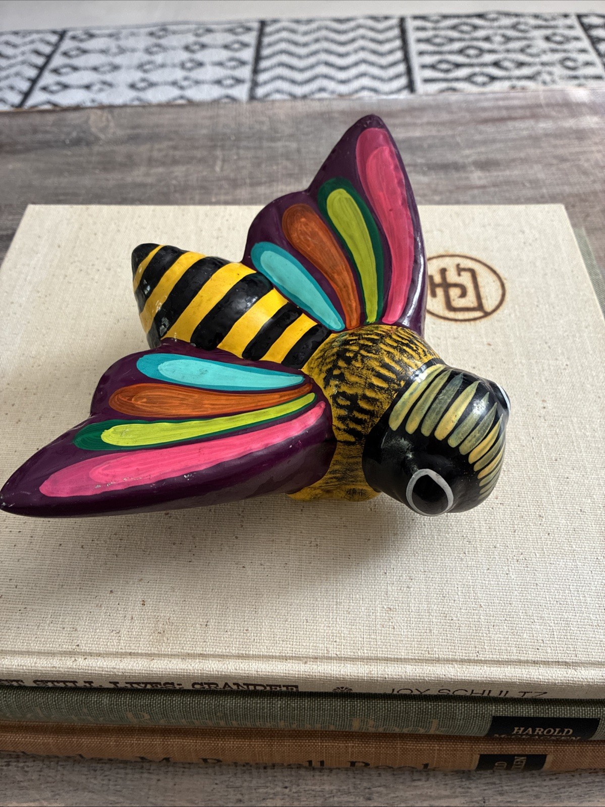 Mexican Talavera pottery Bumble Bee Bug figurine Folk Art Wall Art 7”