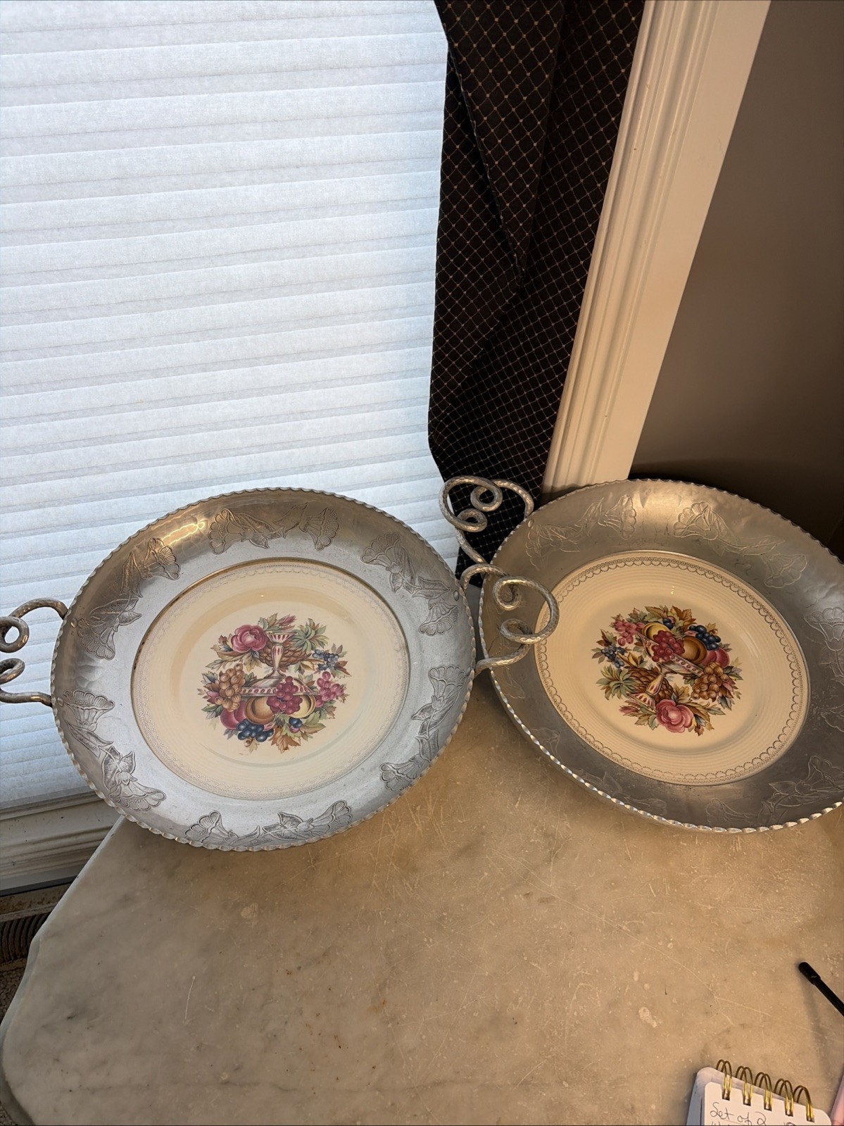 2/Wrought Faberware Hammered Aluminum & Limoges Triumph 22k Gold Porcelain 18.5