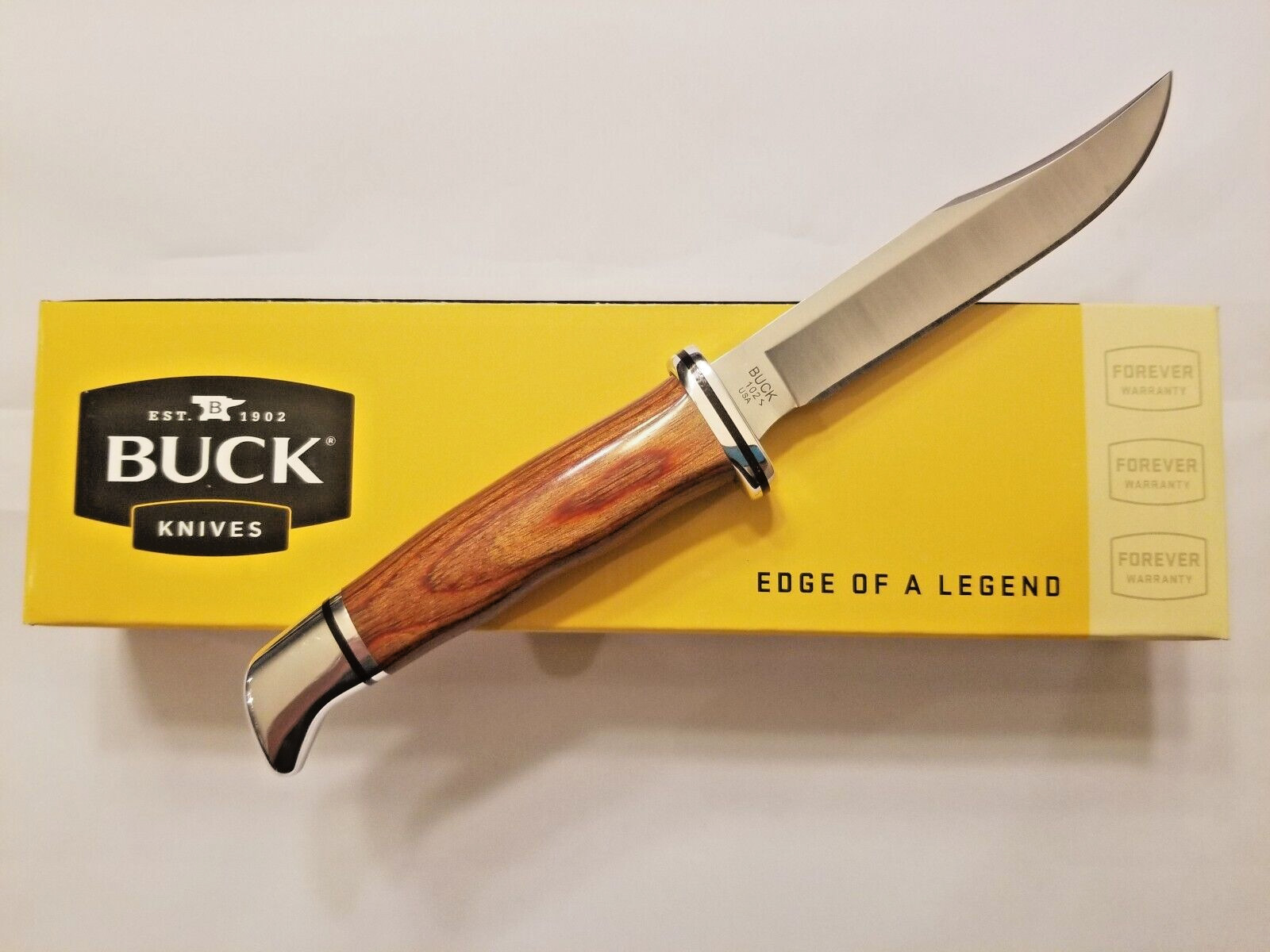 BUCK KNIFE - #102 WOODSMAN FIXED BLADE- 7 3/4\