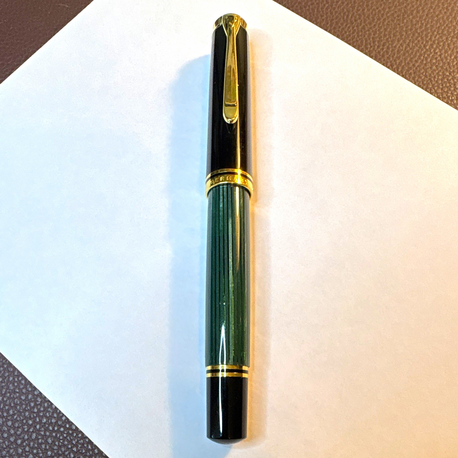 Pelikan Souveran M800 Green Striped Fountain Pen 18K Gold (F) Nib