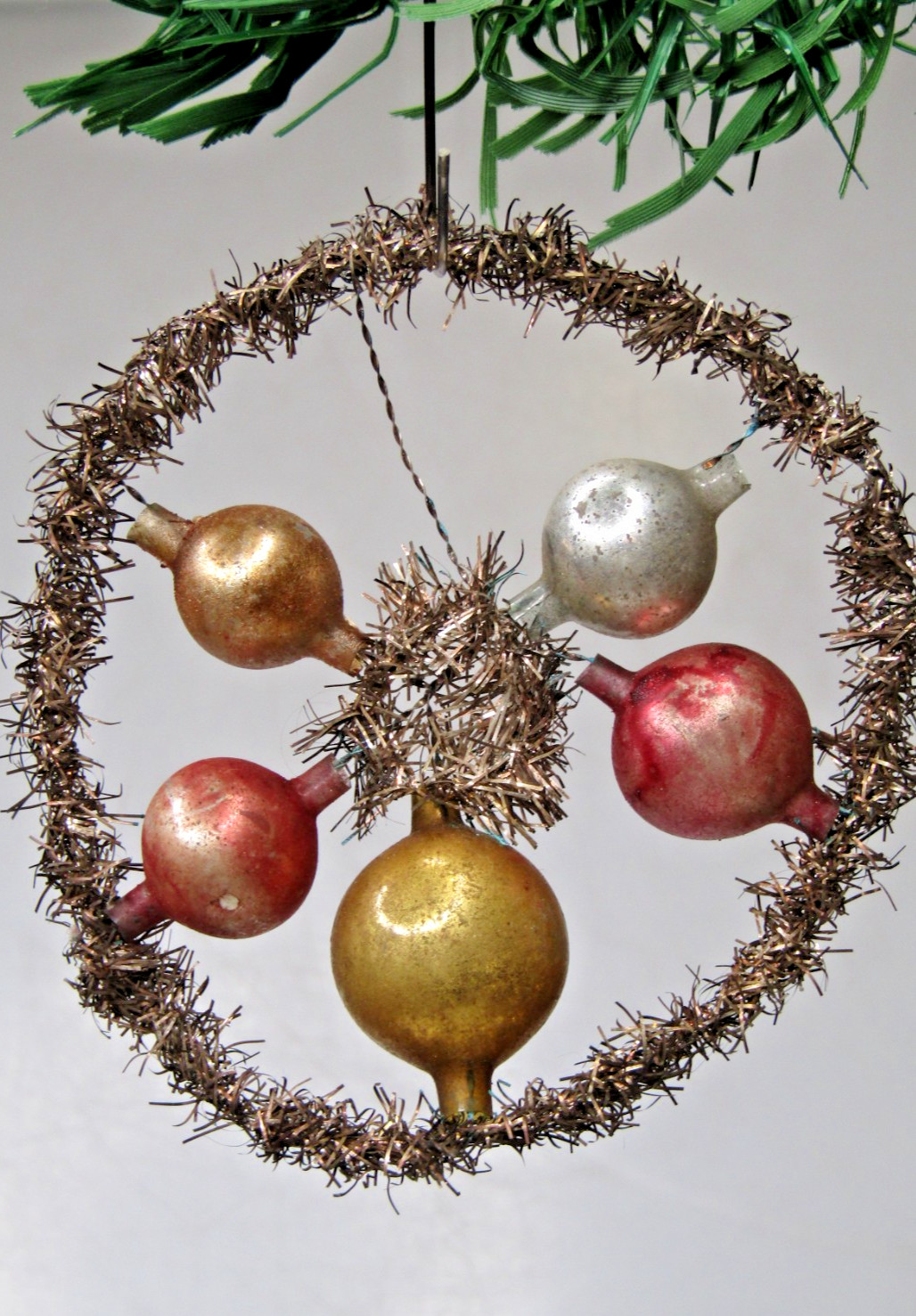 VTG Antique Glass Metallic Crinkle Wire DREAMCATCHER Christmas Ornaments Germany