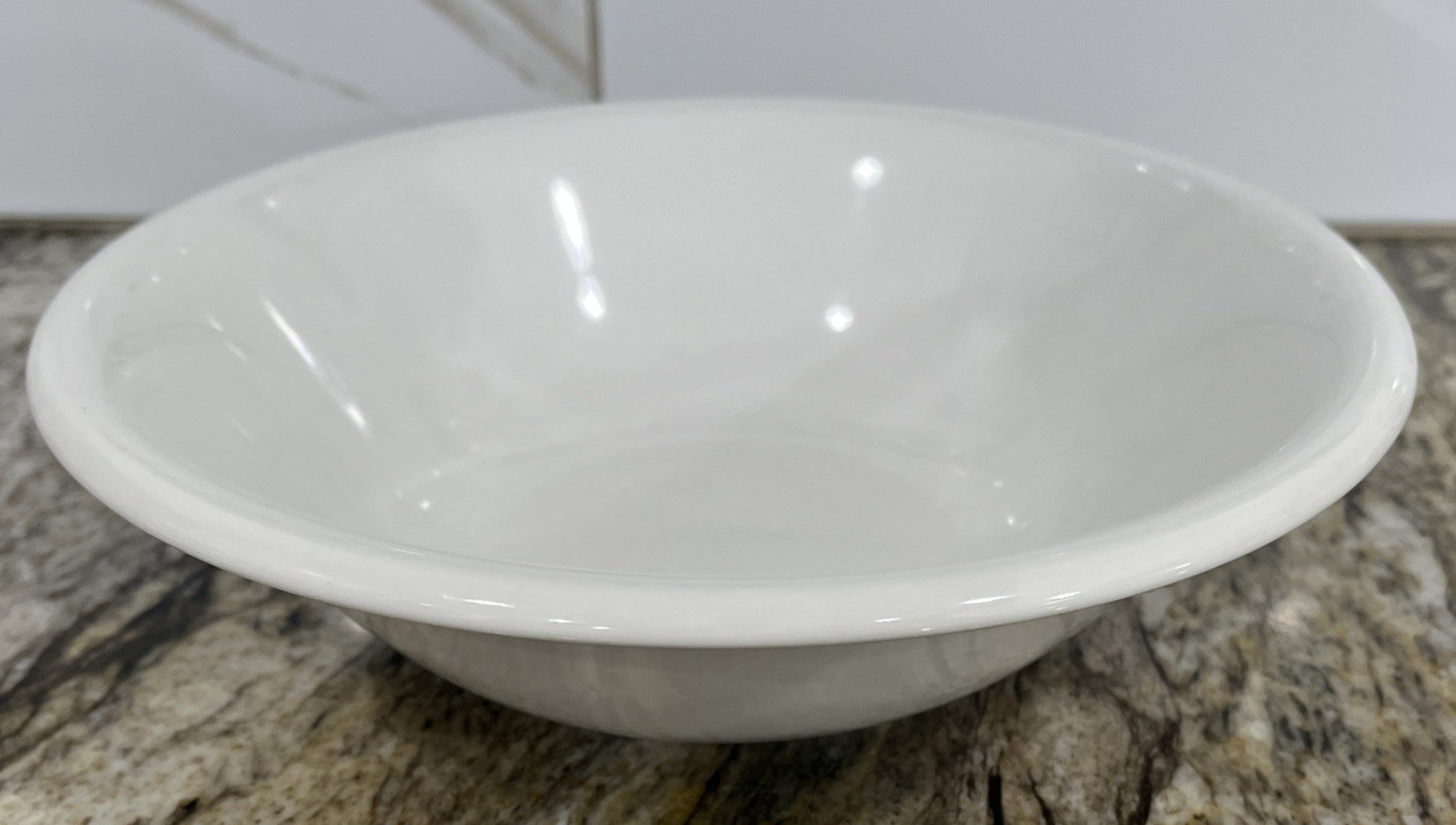 Anchor Dinnerware White Stoneware 48 oz Serving Bowl 9 1/2\ Anchor Dinnerware White Stoneware 48 oz Serving Bowl 9 1/2\