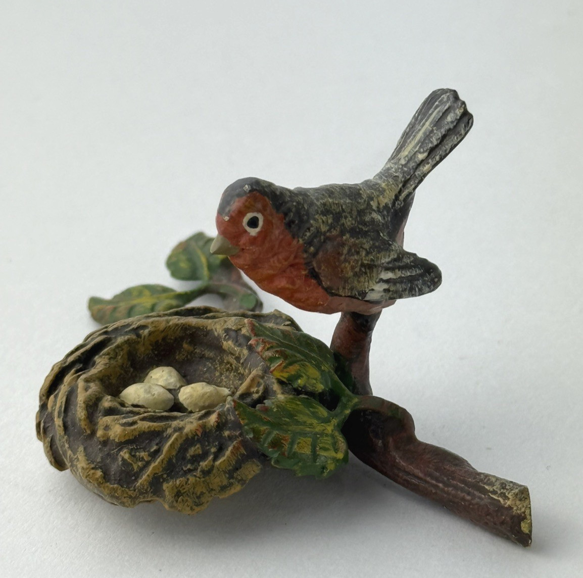 Vienna Bronze Cold Painted Robin With A Nest Miniature Figurine-Rare Vintage Vienna Bronze Cold Painted Robin With A Nest Miniature Figurine-Rare Vintage