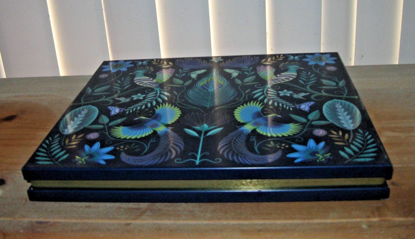 Marks and Spencer Ornate Birds of Paradise 11 x 9 Cookie Biscuit Tin Marks and Spencer Ornate Birds of Paradise 11 x 9 Cookie Biscuit Tin
