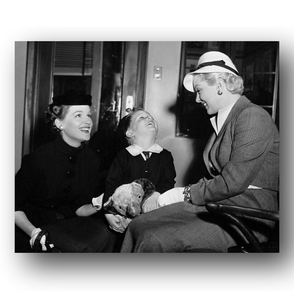 Jean Hagen, Chris Olson, Lana Turner Photo 8x10 A Life Of Her Own 1950 Film