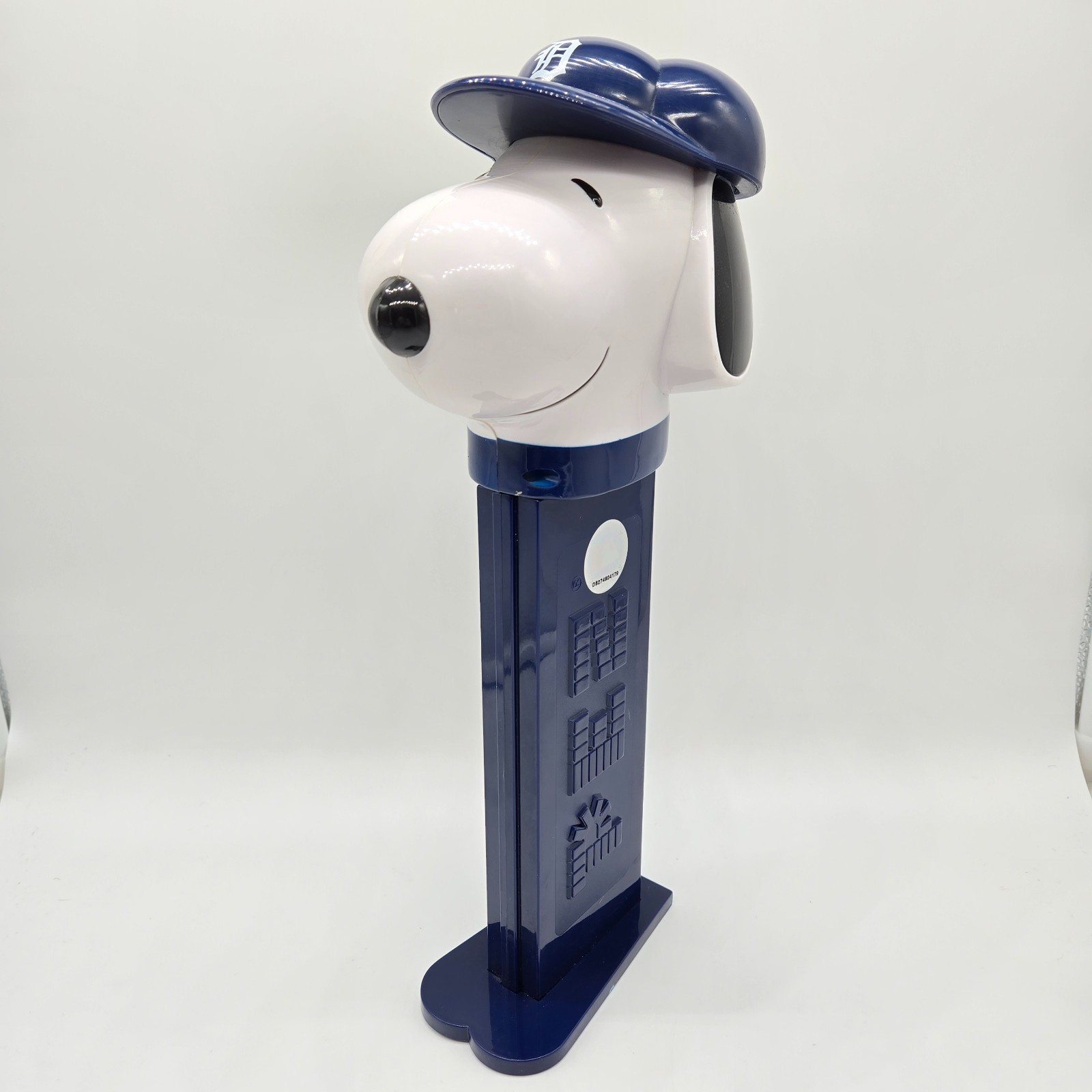 Detroit Tigers Snoopy Giant Pez Dispenser Peanuts Plays Music 2005 Vintage 2000s