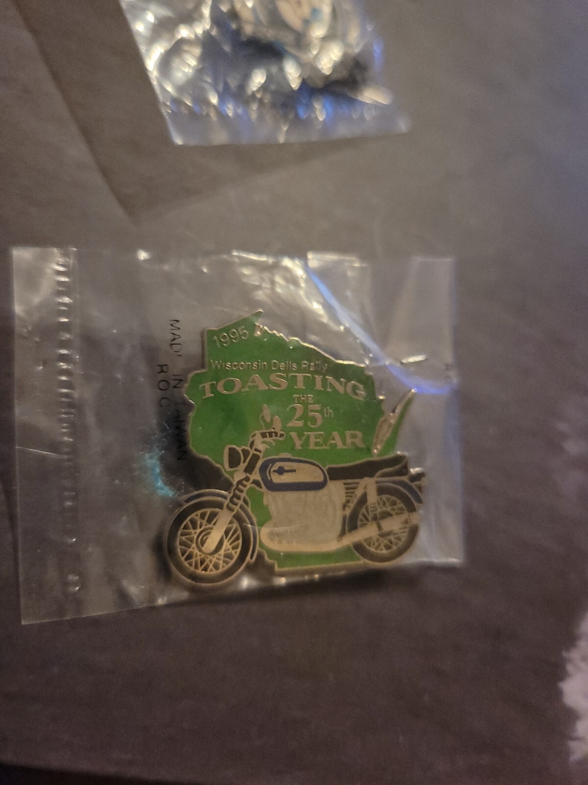 1989 Wisconsin Dells BMW Motorcycle Rally Souvenir Pin