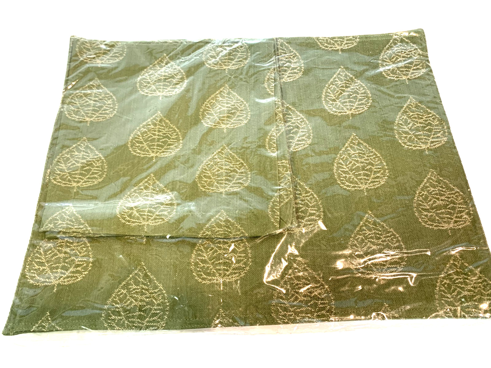 NWT TRILLIUM Placemat VTG Olive Green 100% Cotton Fabric Size 14\ NWT TRILLIUM Placemat VTG Olive Green 100% Cotton Fabric Size 14\