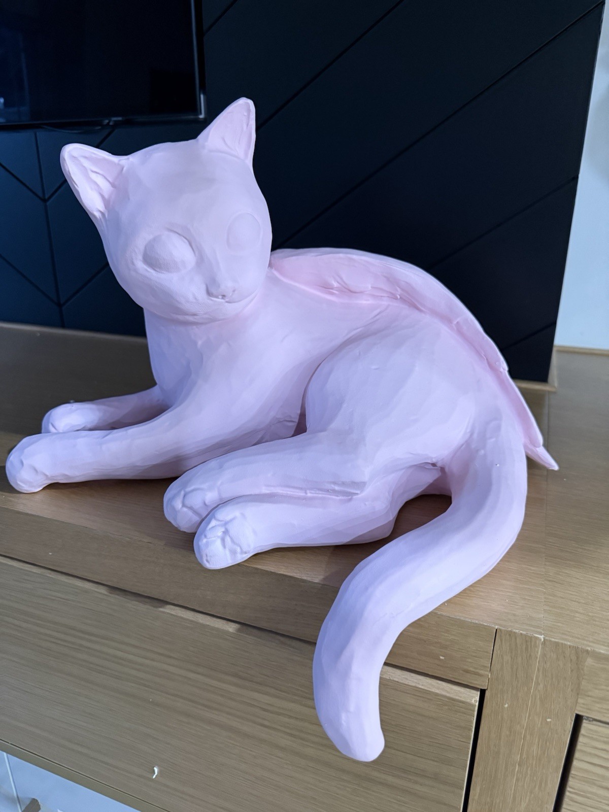 Aritzia Cat Sculpture ￼