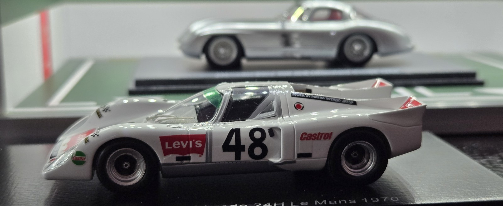 Spark 1/43 Chevron B16 Mazda No.48 Le Mans 24 Hours 1970 Resin Model WOW Rare Spark 1/43 Chevron B16 Mazda No.48 Le Mans 24 Hours 1970 Resin Model WOW Rare