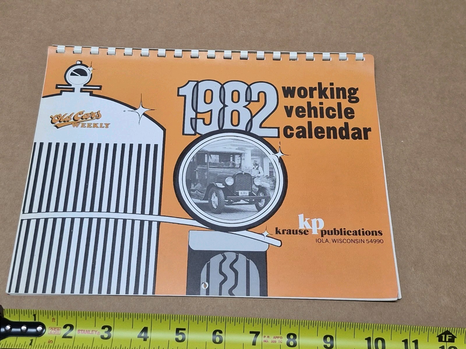 1982 OLD CARS WEEKLY Calendar magazine Working Vehicles Classic Chevy Truck Ford