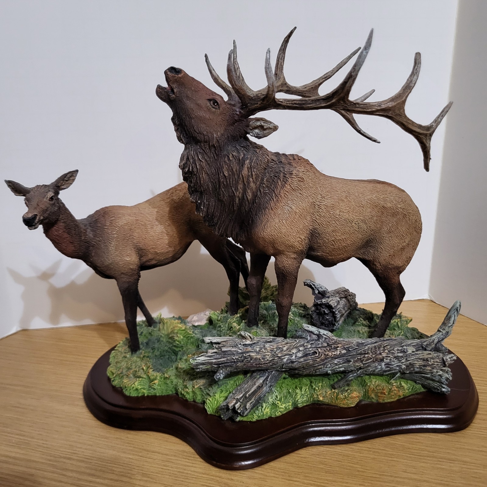 Danbury Mint Fearsome Challenge Elk Hunt Hunting Decor Wilderness