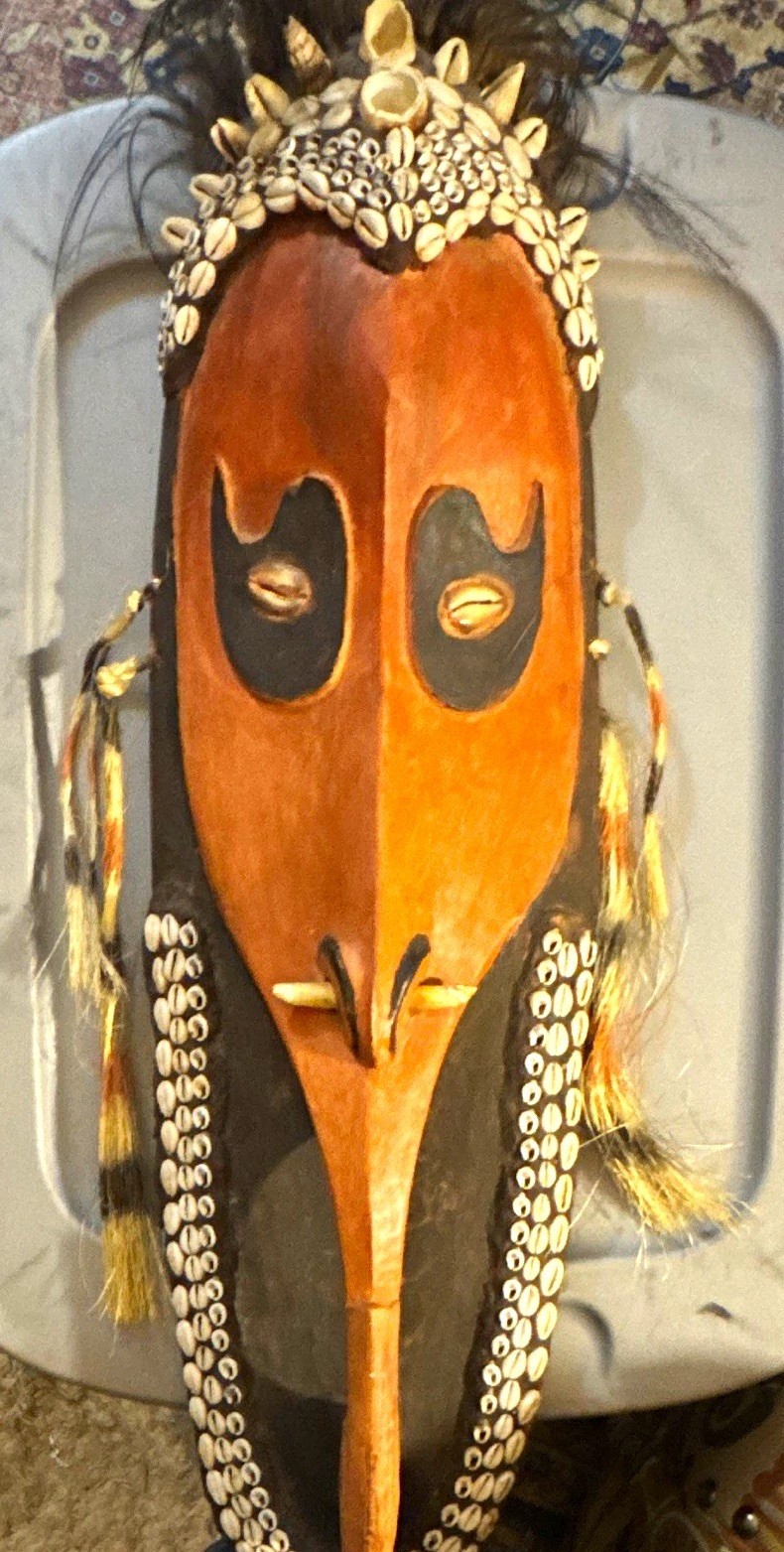 Vintage Papua New Guinea Sepik River Mwai Mask Iatmul Tribe Wood Shells Vintage Papua New Guinea Sepik River Mwai Mask Iatmul Tribe Wood Shells