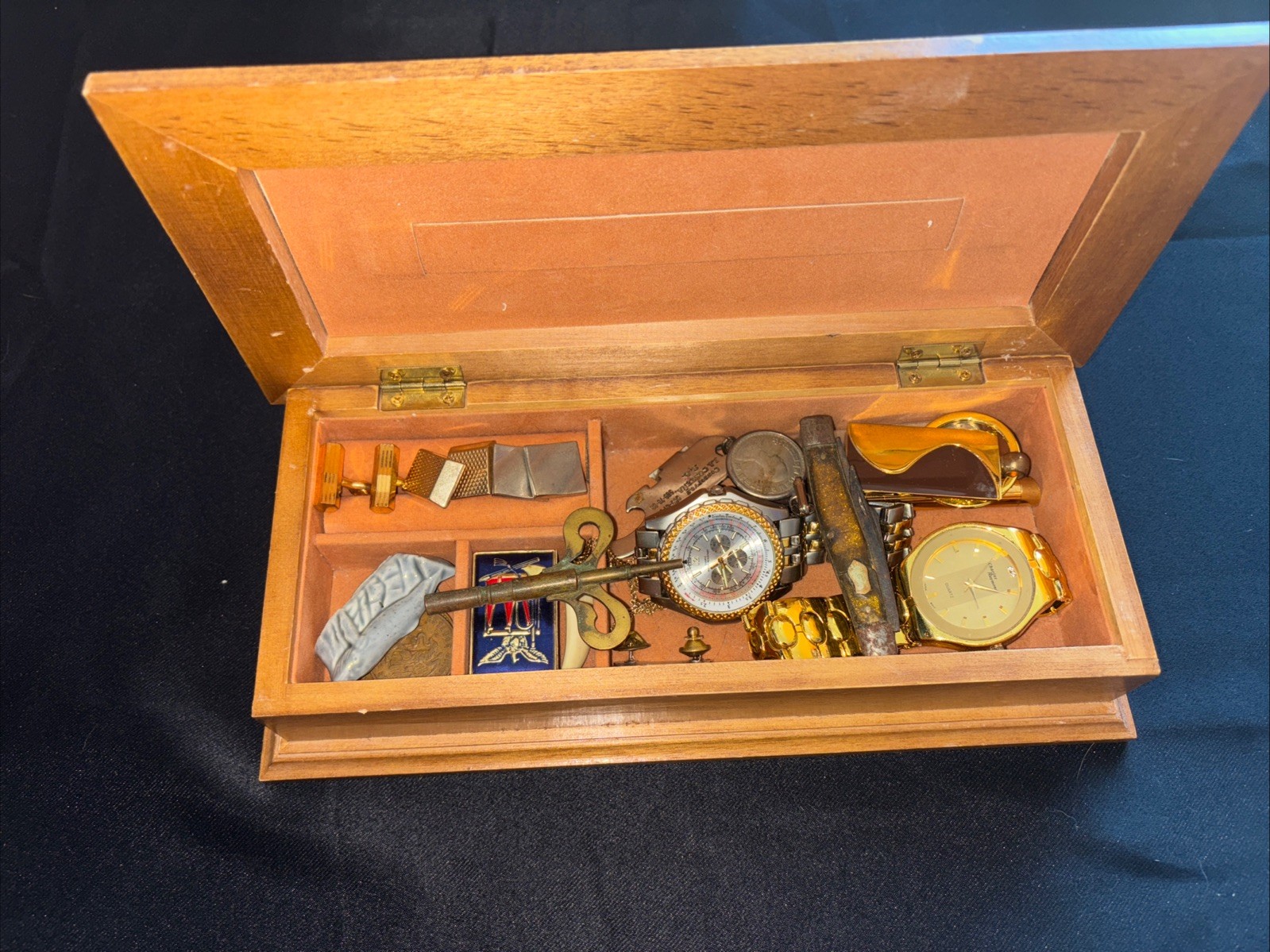 Vintage Gentleman’s Dresser Box With Watches, Knife, Cuff Links, Coins, etc