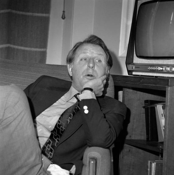 Sir Richard Marsh last day as Chairman British Rail telling horro- 1976 Photo