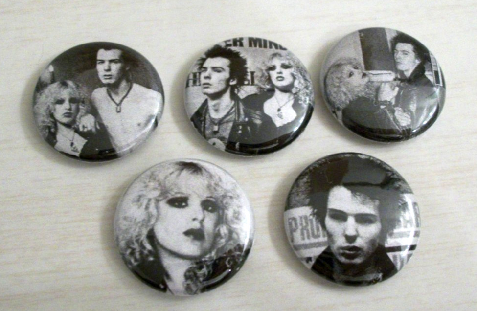 Sid and Nancy set of 5 pinbacks 1\