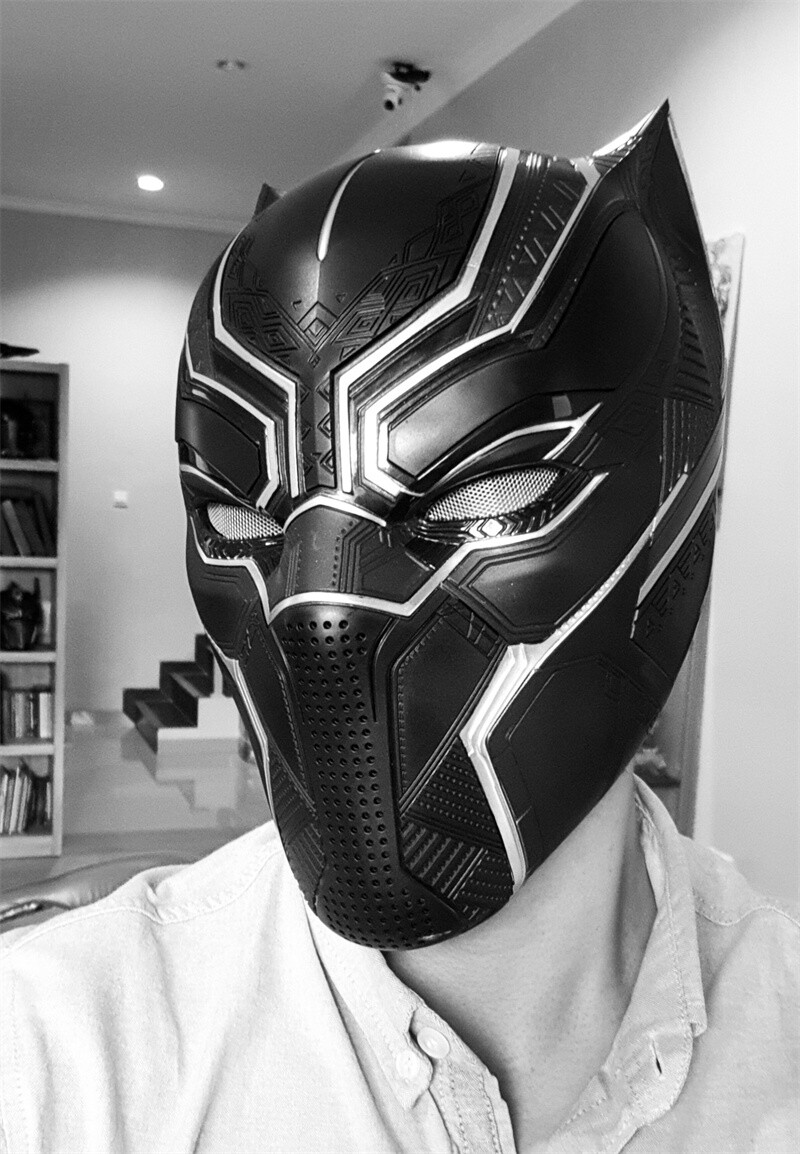 US Black Panther Helmet Killerbody 1/1 Wearable Mask LED Base Cos Collection US Black Panther Helmet Killerbody 1/1 Wearable Mask LED Base Cos Collection