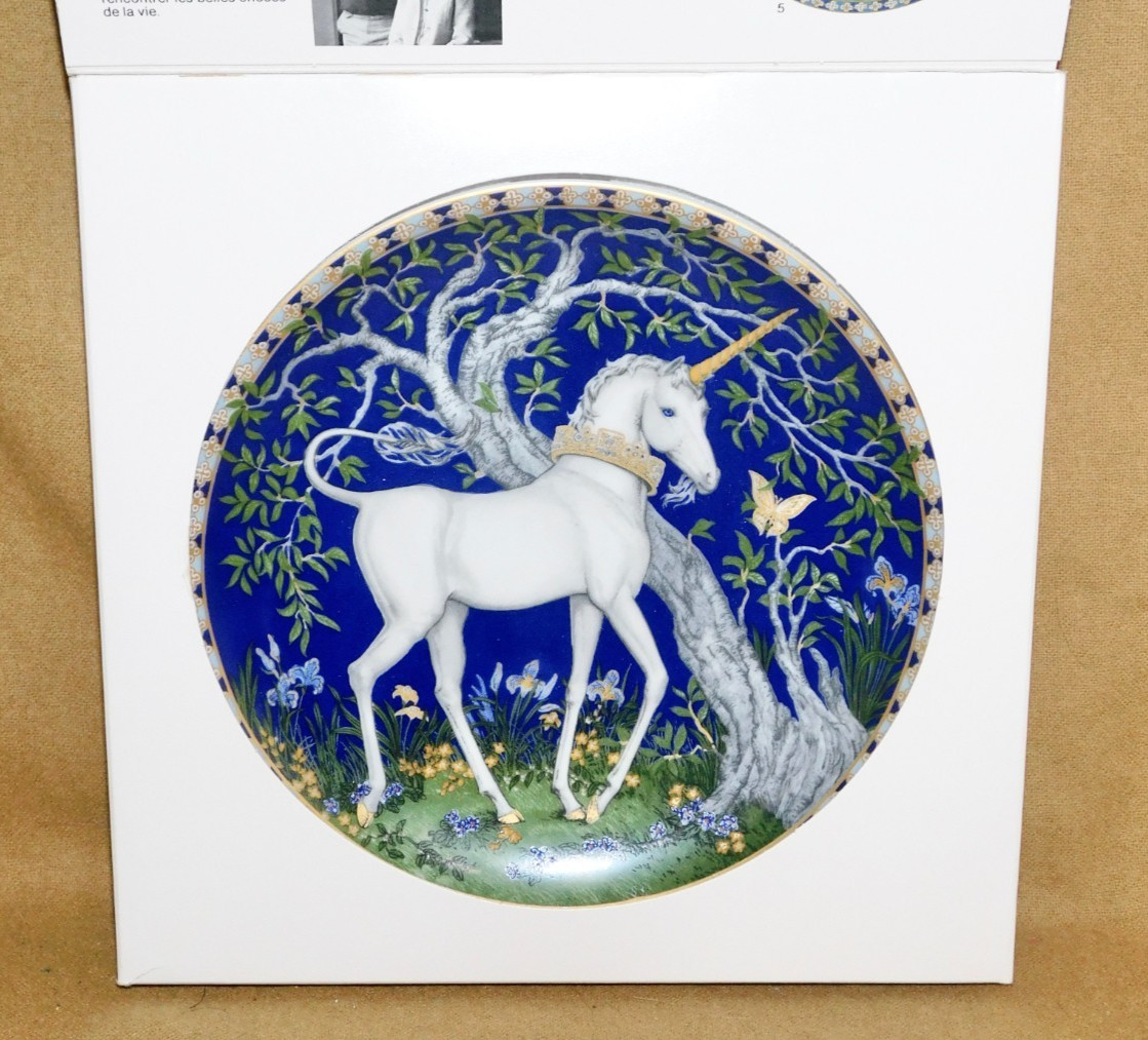 HUTSCHENREUTHER Germany The Sight of Wonders Unicorn Plate Dreamer\'s Garden HUTSCHENREUTHER Germany The Sight of Wonders Unicorn Plate Dreamer\'s Garden