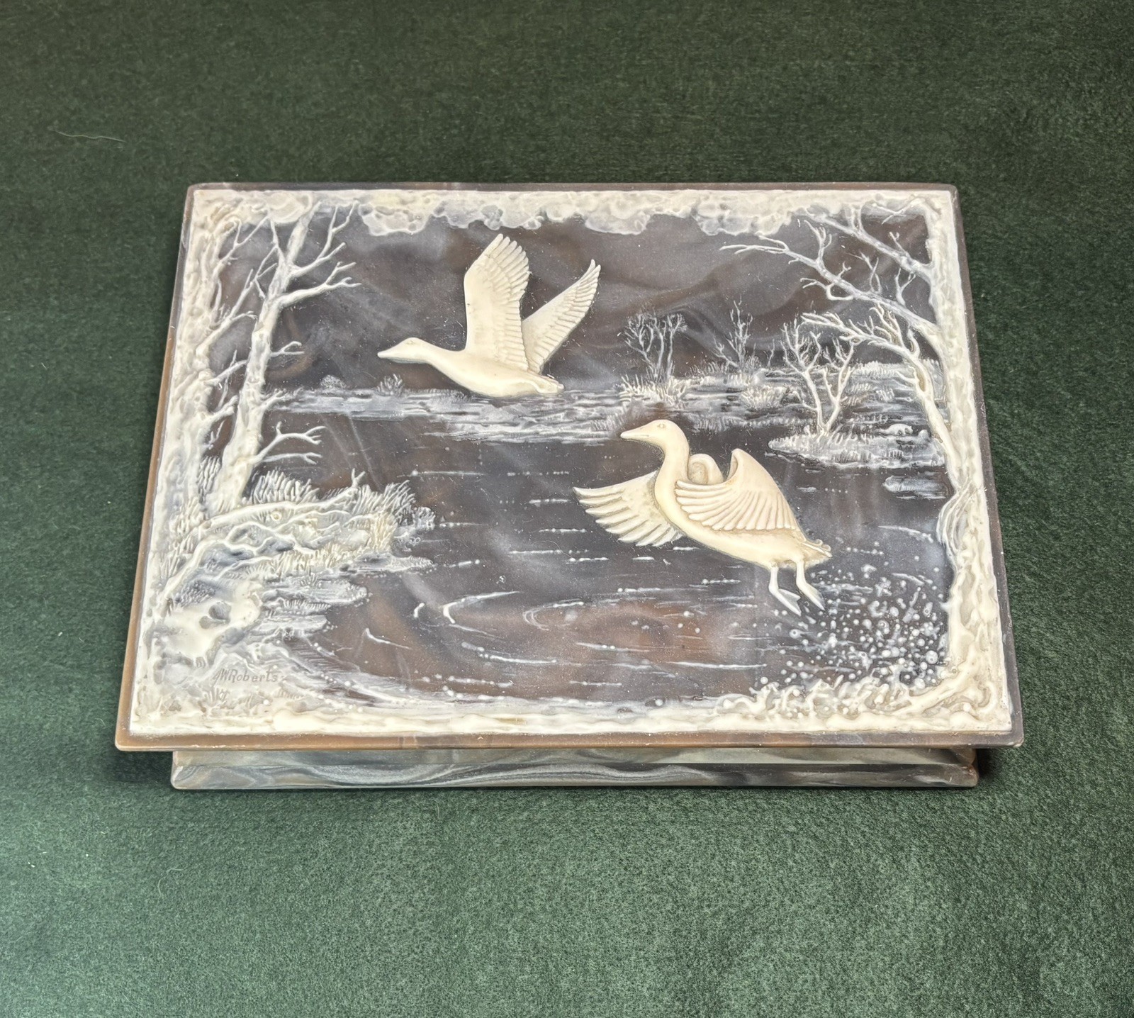 Genuine Incolay Stone Studios Birds Wildlife Geese Handcrafted Stone Jewelry Box Genuine Incolay Stone Studios Birds Wildlife Geese Handcrafted Stone Jewelry Box