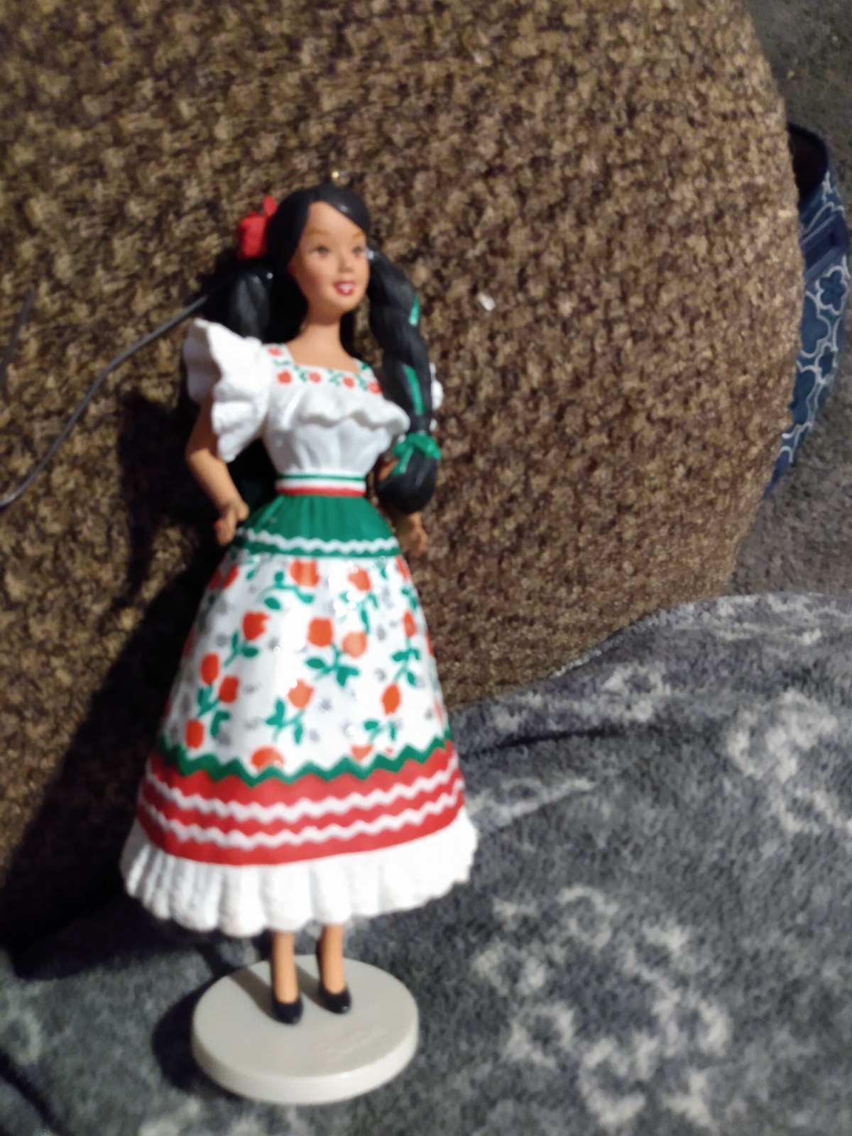 1998 Hallmark Keepsake Mexican Barbie Dolls of the World Christmas Ornament