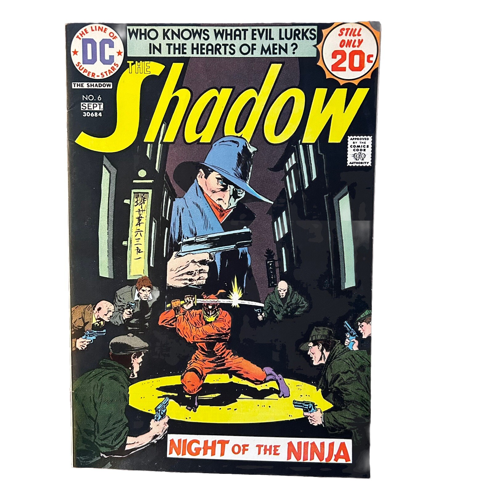 THE SHADOW No. 6 Sept. 1974 DC Comics Kaluta Cover and Interior Art FN