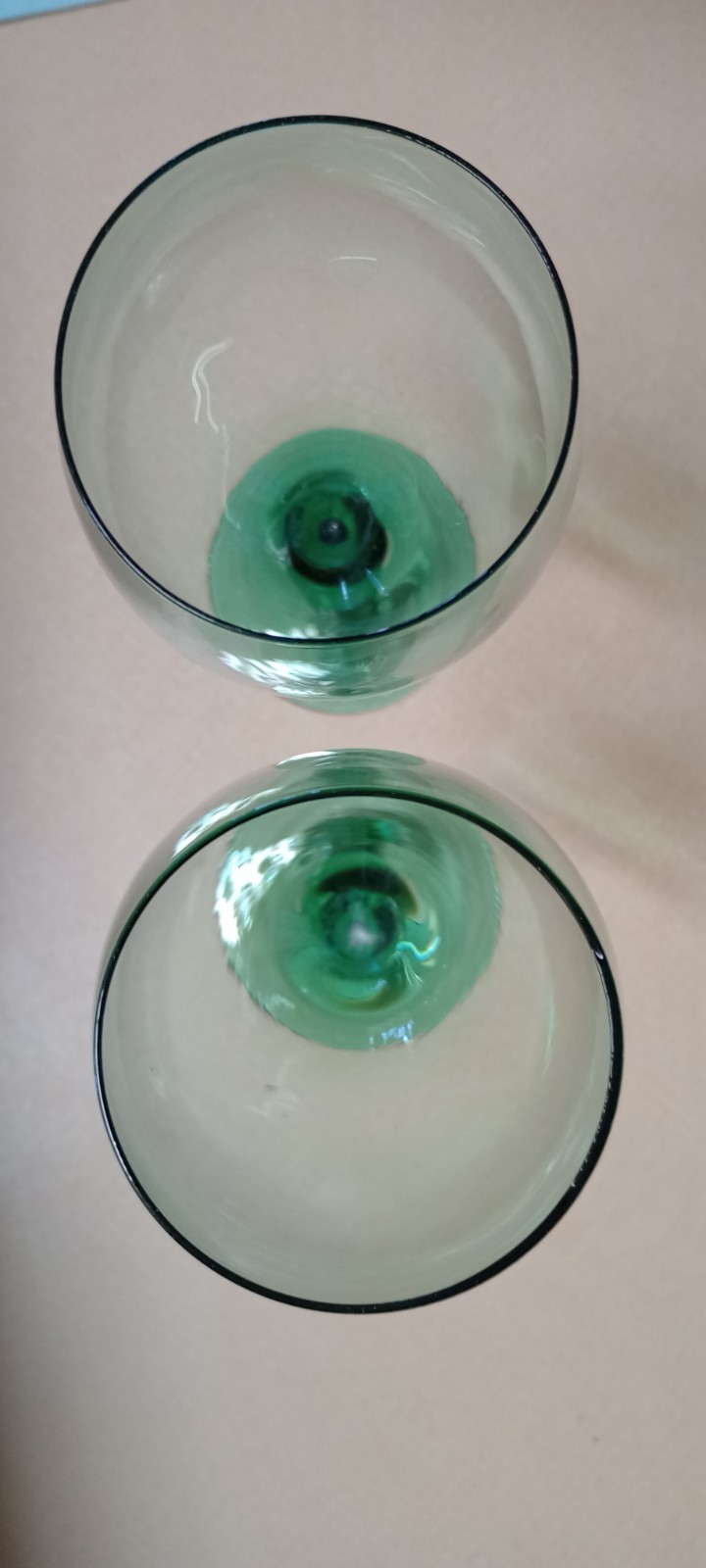 Pair of Gorgeous Green long stemmed wine glasses, Vintage Crystal, 