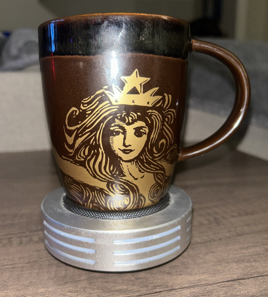 Starbucks 2012 Anniversary Mug Siren Mermaid Gold Brown Bone China 12oz NICE Starbucks 2012 Anniversary Mug Siren Mermaid Gold Brown Bone China 12oz NICE