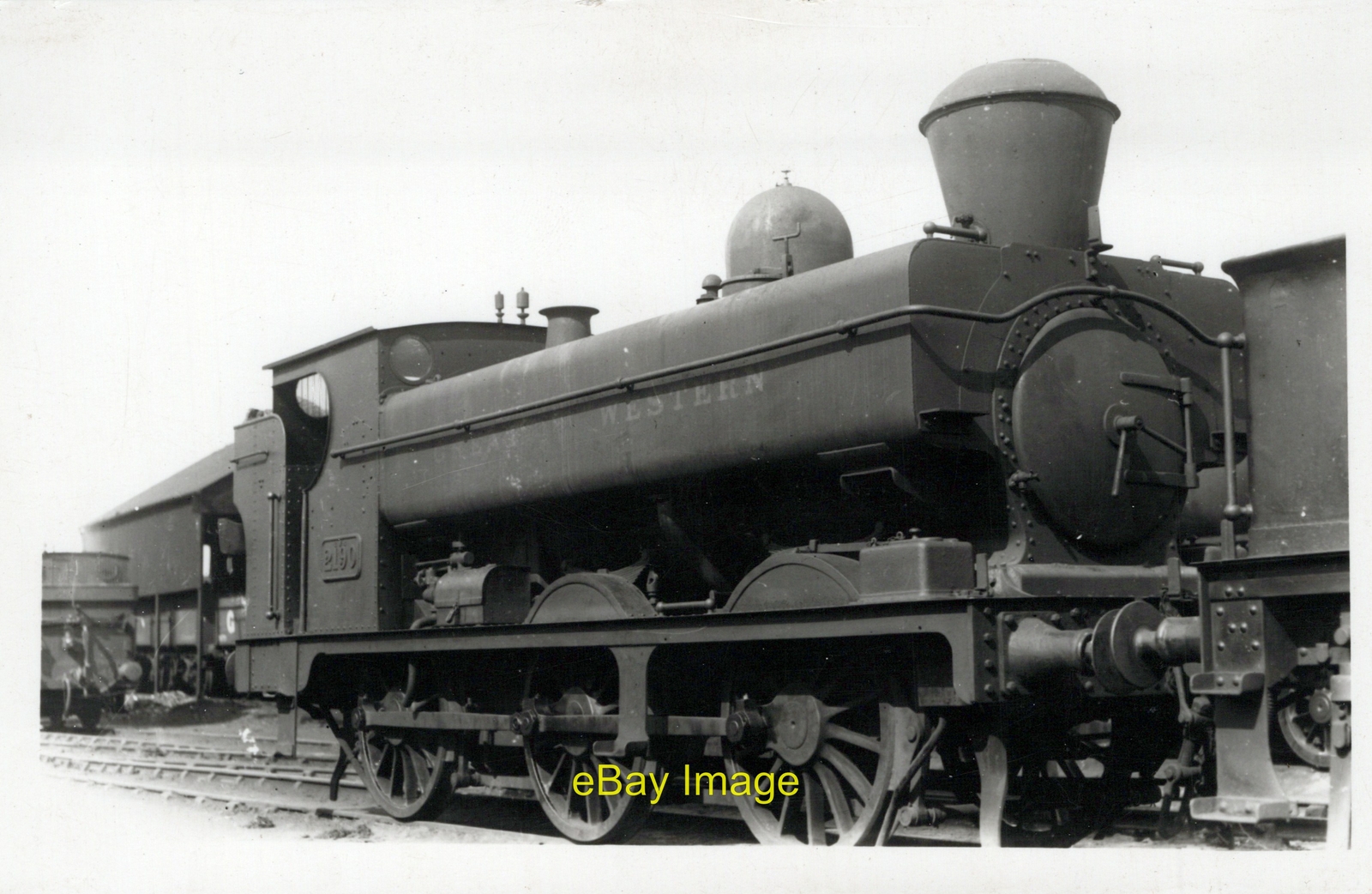 Photo 6x4 Railway Steam Engine GWR Pannier Tank unusual Chimney c1940\'s Photo 6x4 Railway Steam Engine GWR Pannier Tank unusual Chimney c1940\'s