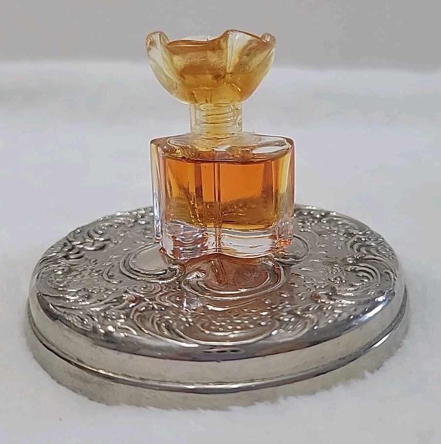 Rare Vintage Authentic Oscar de la Renta Women Parfum MINIATURE Perfume Rare Vintage Authentic Oscar de la Renta Women Parfum MINIATURE Perfume