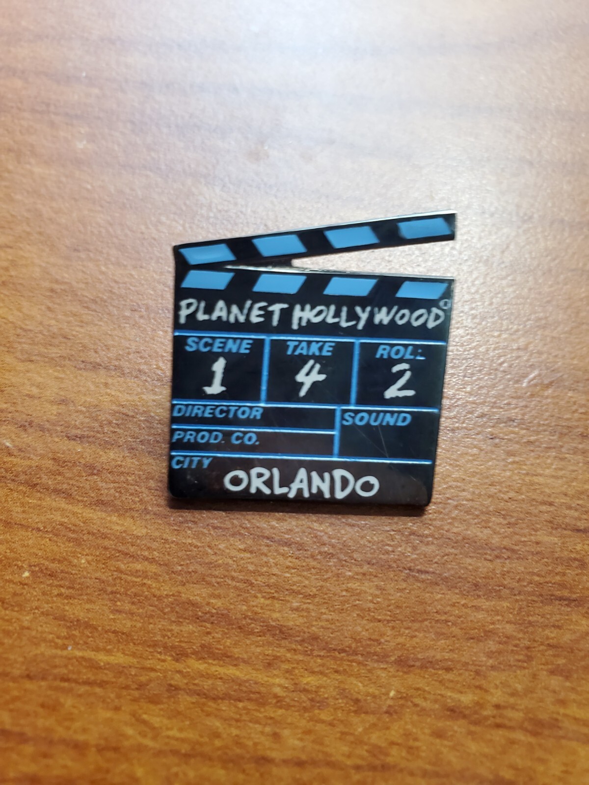  SMC1 Planet Hollywood Clapperboard Orlando Trading Pin