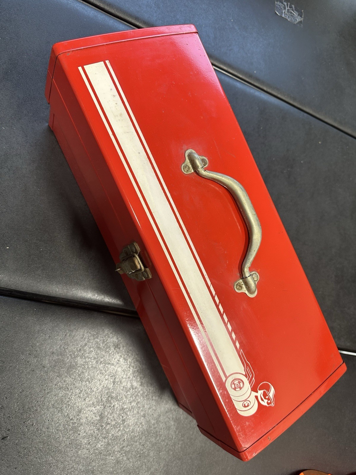 Vintage Mopar Scat Pack Metal Toolbox 60s-70s Red, Bee Stripe & Insert. Vintage Mopar Scat Pack Metal Toolbox 60s-70s Red, Bee Stripe & Insert.