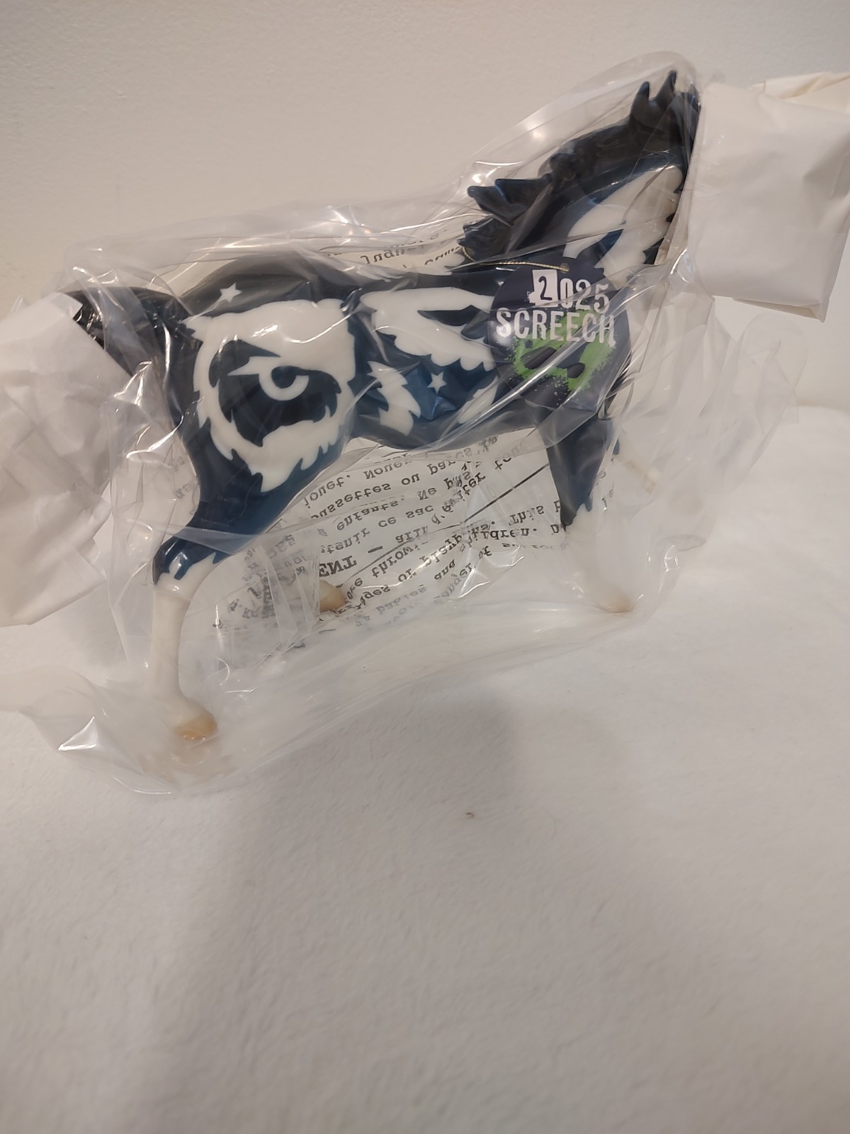 Breyer 2025 Classic Halloween Horse ( Screech ) NIB Breyer 2025 Classic Halloween Horse ( Screech ) NIB