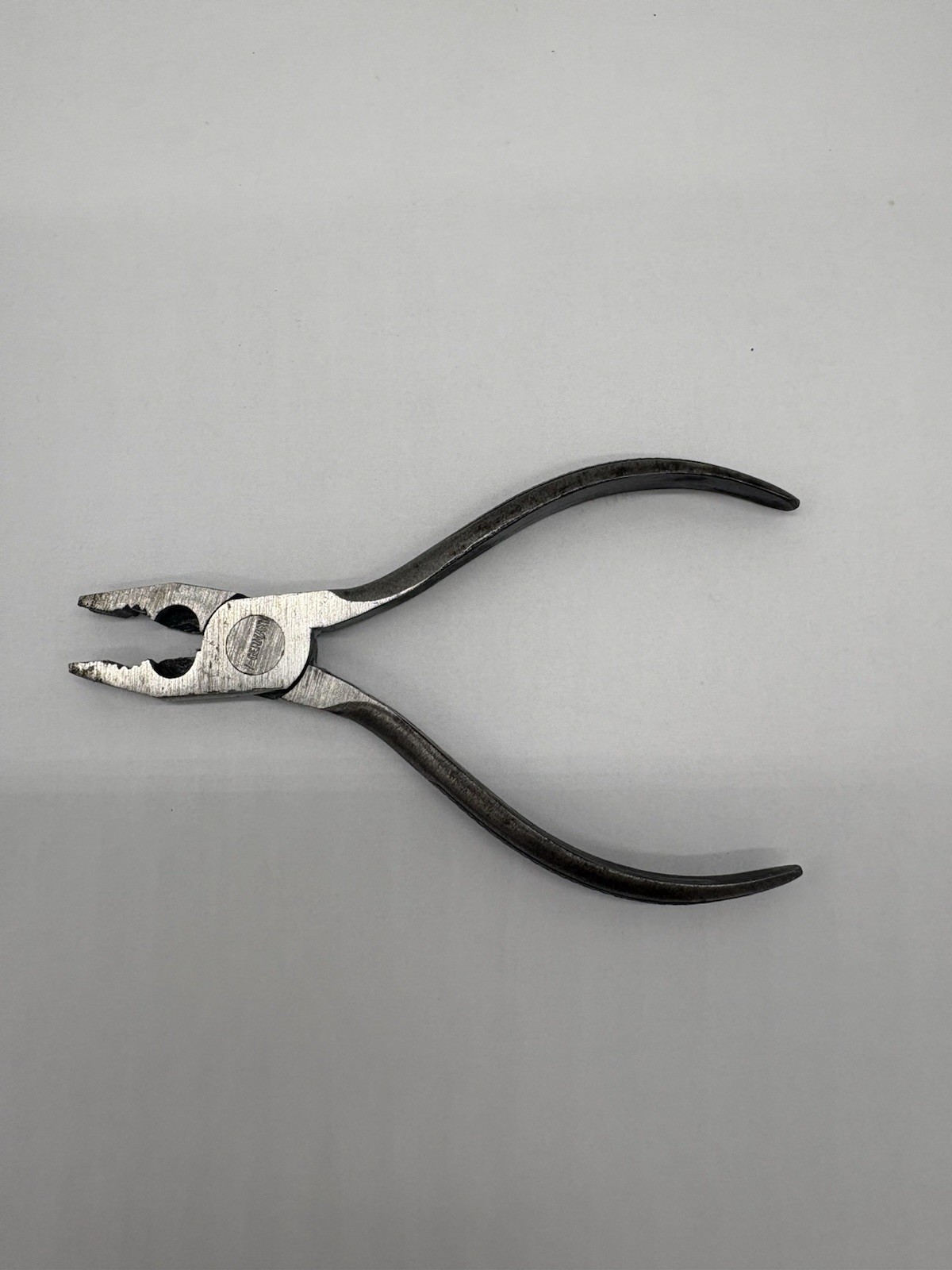Vintage WITHERBY Linesman Journeyman 4.5” Pliers w/Side Cutter #8105 W. Germany Vintage WITHERBY Linesman Journeyman 4.5” Pliers w/Side Cutter #8105 W. Germany