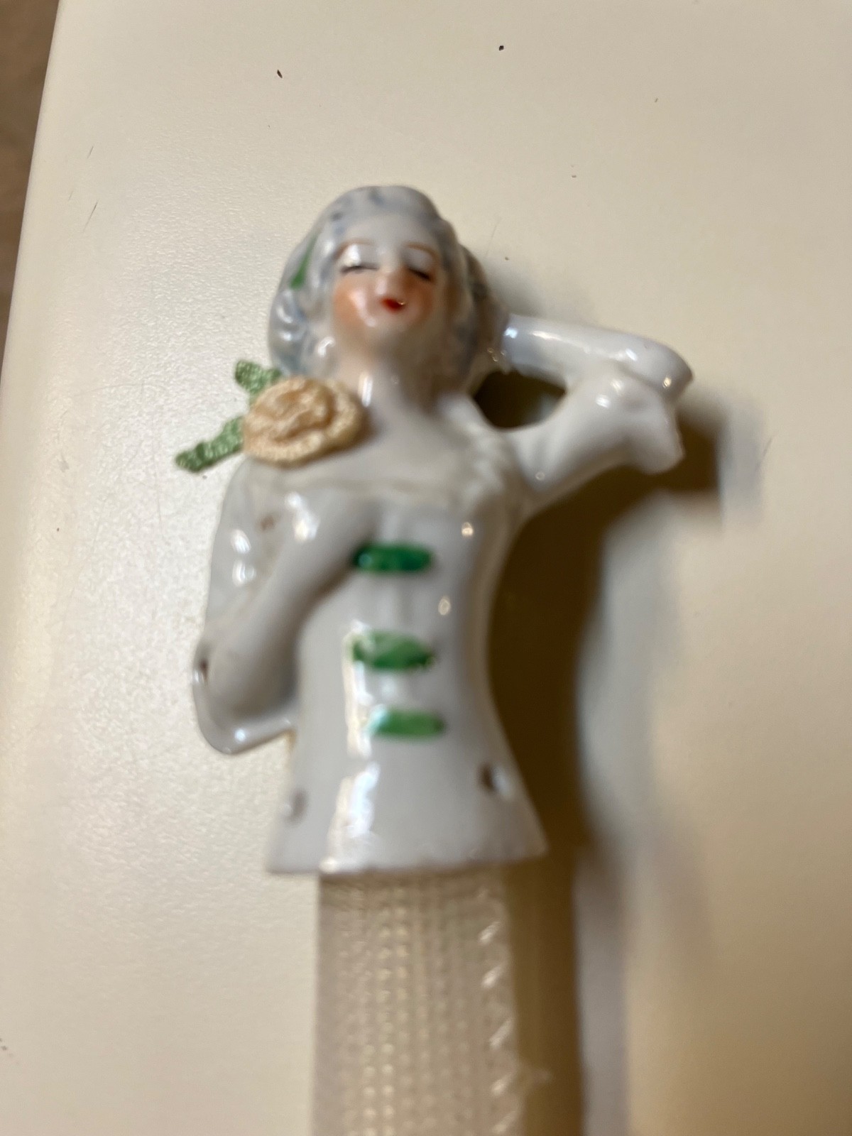 Vintage Porcelain Lady Wisk Clothing Brush Pics