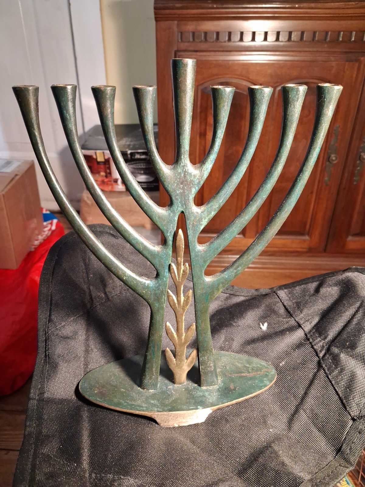 Rare Vintage Pal Bell Brass Hanukkah Menorah Made In Israel See Disc. Rare Vintage Pal Bell Brass Hanukkah Menorah Made In Israel See Disc.