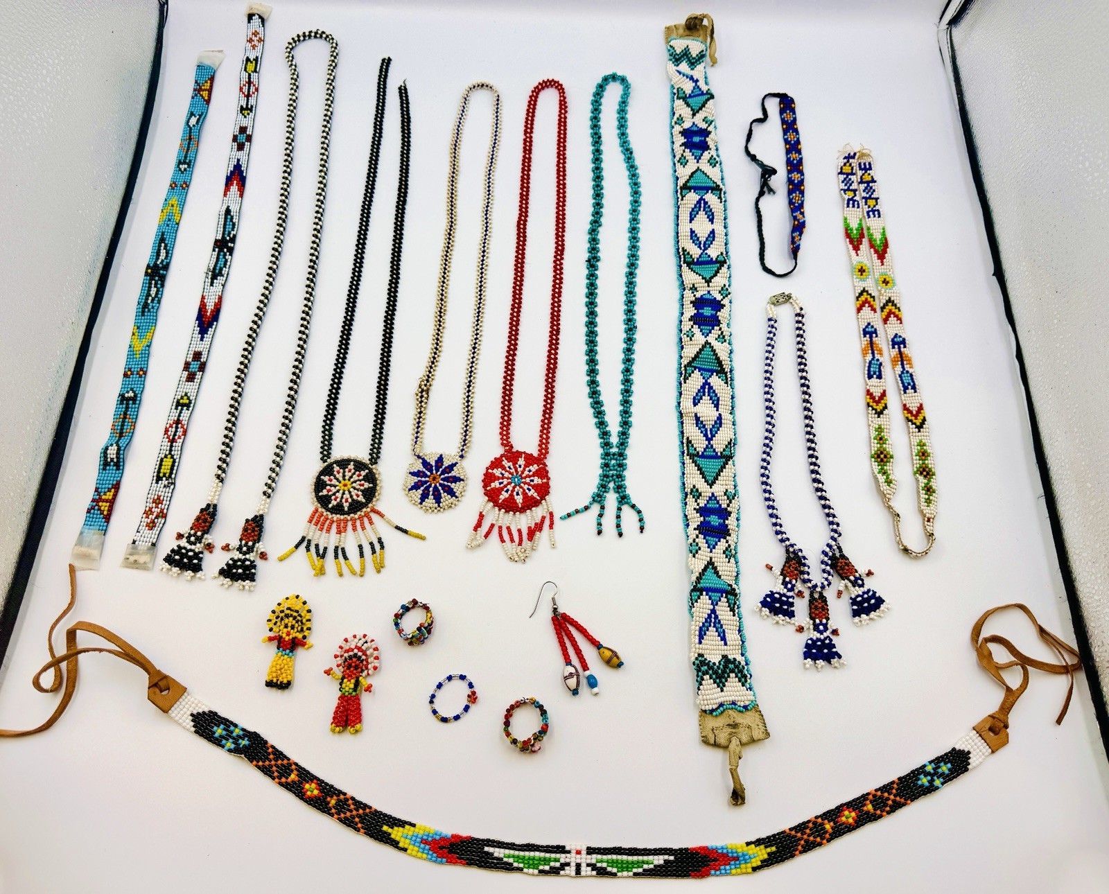 Vintage Native American Style Seed Beadwork Jewelry & Leather Belt Lot Southwest