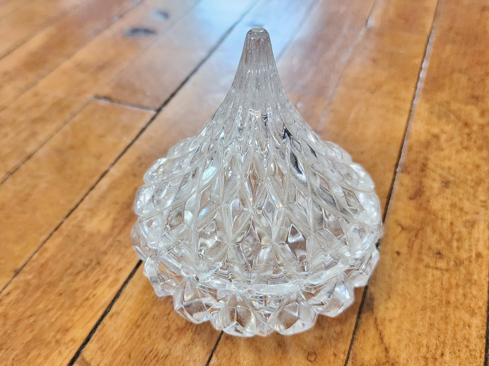 Vintage Clear Glass Hersheys Kiss or Water Drop Style Trinket Box/Dish With Lid