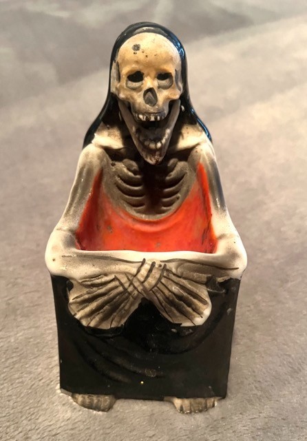 Vintage 1950s Japanese Skeleton Nodder Ashtray, Grim Reaper Halloween Kitsch MIJ