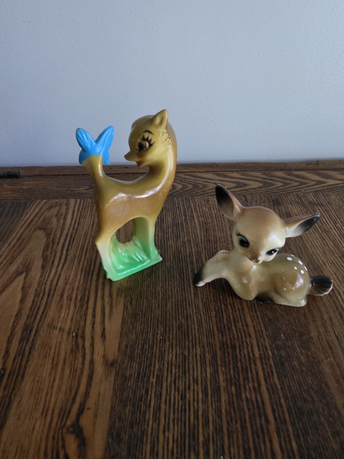 VTG 50\'s Lot of 2 Plastic Deer Fawn Bambi Figurines Big Eyes Christmas Kitsch
