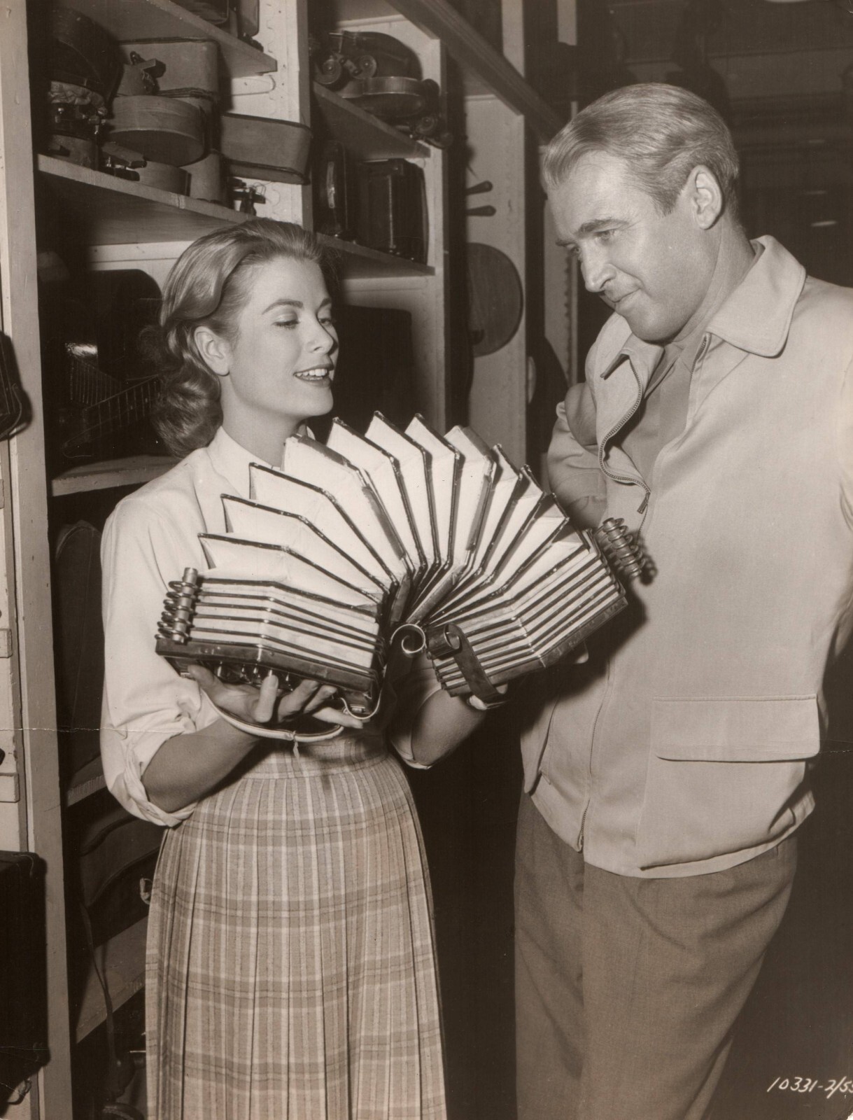 HOLLYWOOD GRACE KELLY + JAMES STEWART ALFRED HITCHCOCK PORTRAIT ORIG PHOTO J 23
