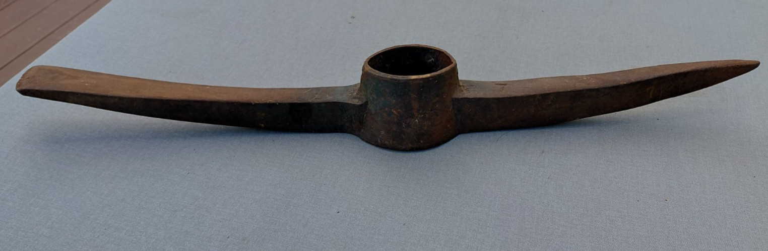Vtg Railroad Pick Axe Pickaxe SOO LINE 7 Vtg Railroad Pick Axe Pickaxe SOO LINE 7