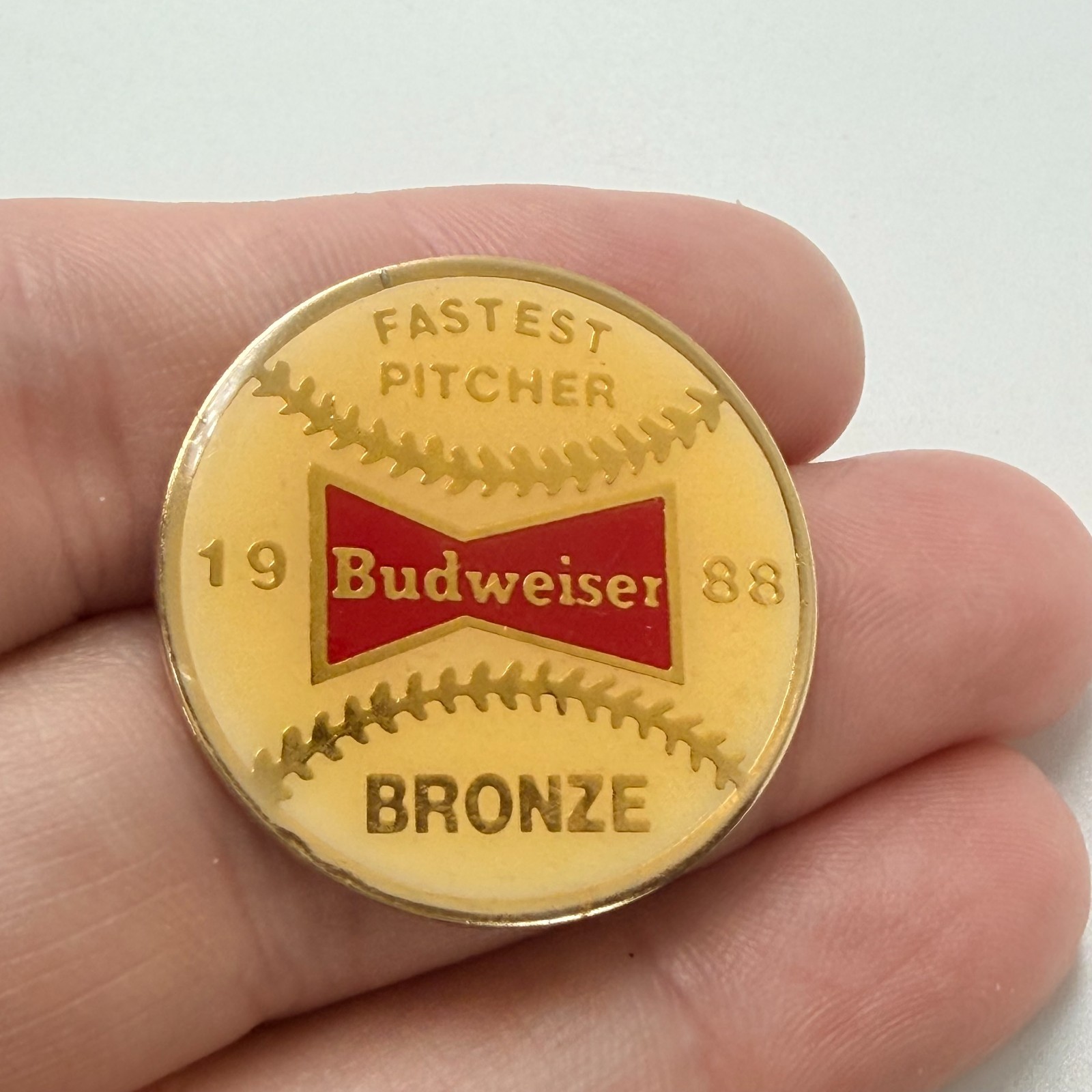 1988 Budweiser Fastest Pitcher Bronze Lapel Pin Baseball Beer Sponsor Vintage