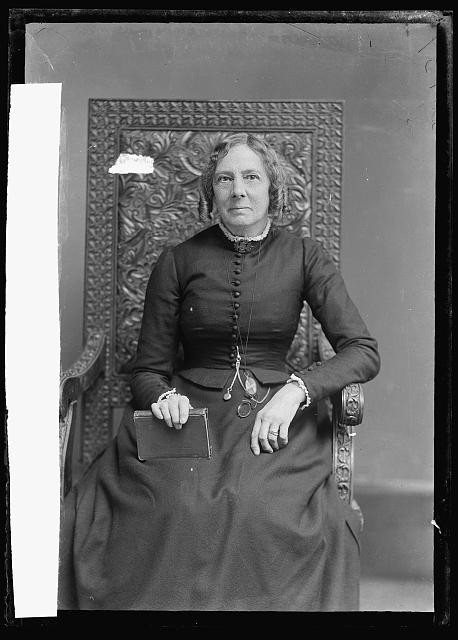 Photo:Mrs. C.B. Raymond Portrait c1891-1894