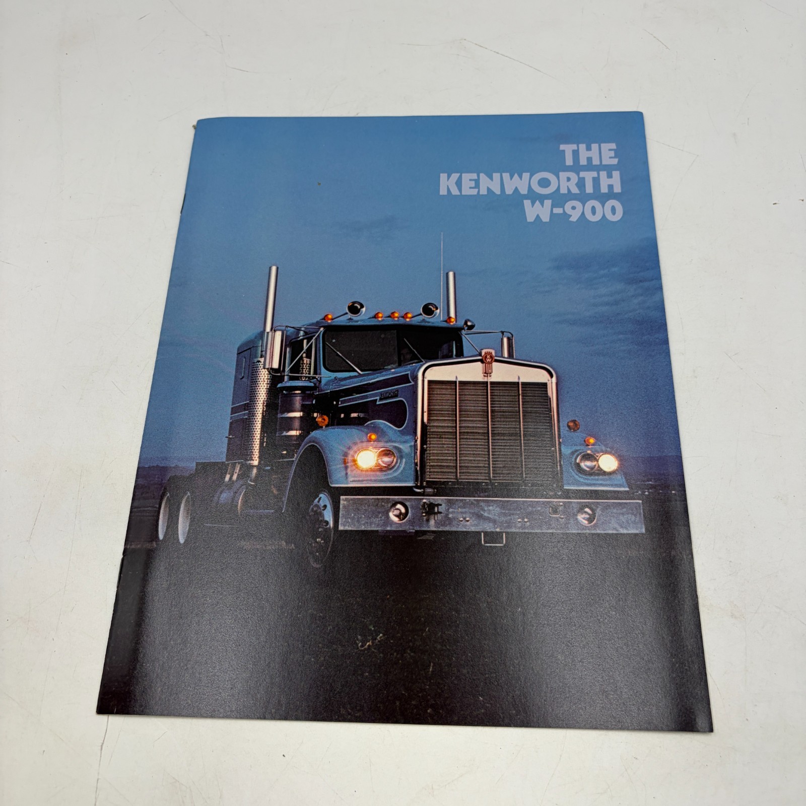 1970's KENWORTH W-900 SEMI TRUCK Vintage Dealer Sales Brochure reference