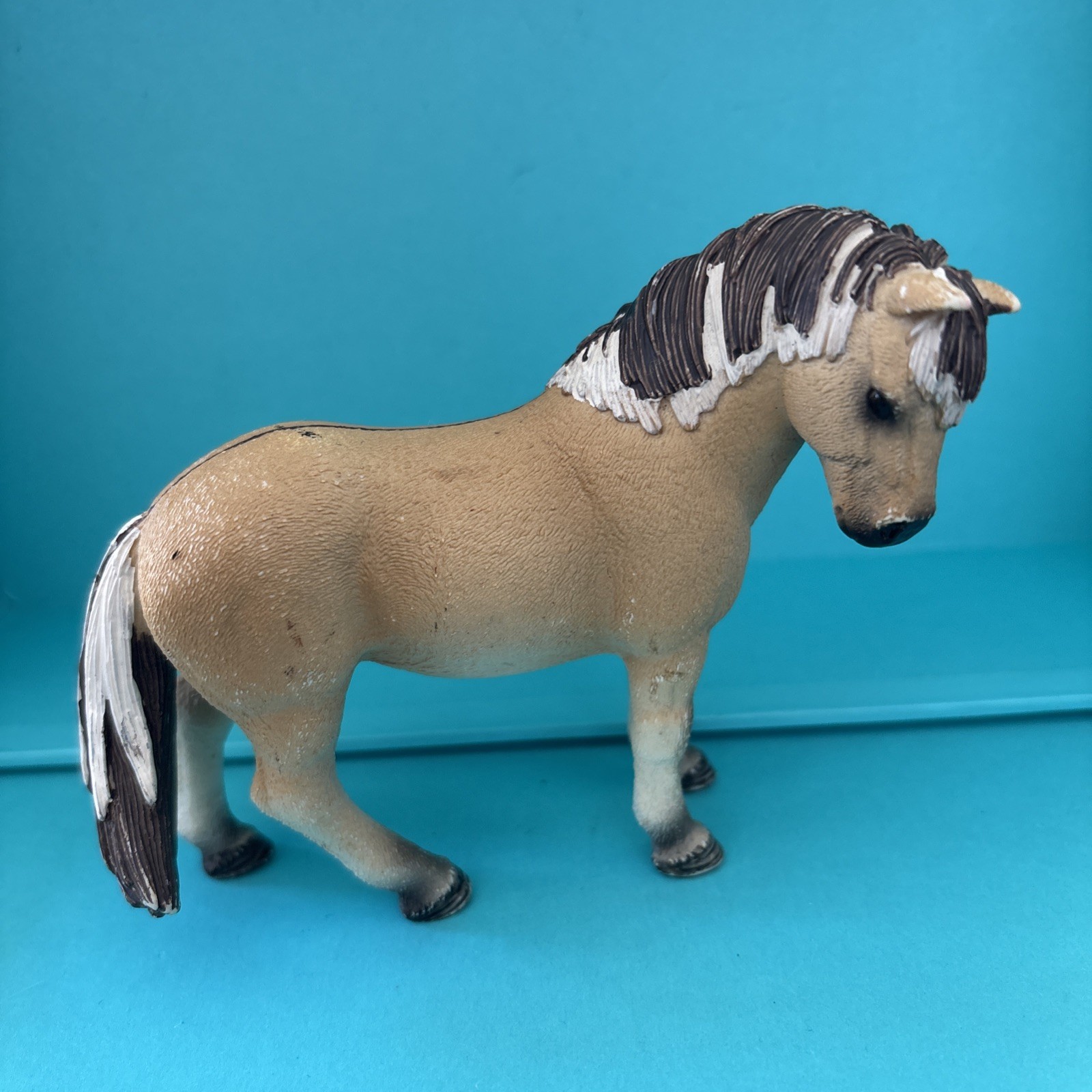 SCHLEICH FJORD HORSE MARE 13754 RARE RETIRED NORWEGIAN 2013 SCHLEICH FJORD HORSE MARE 13754 RARE RETIRED NORWEGIAN 2013