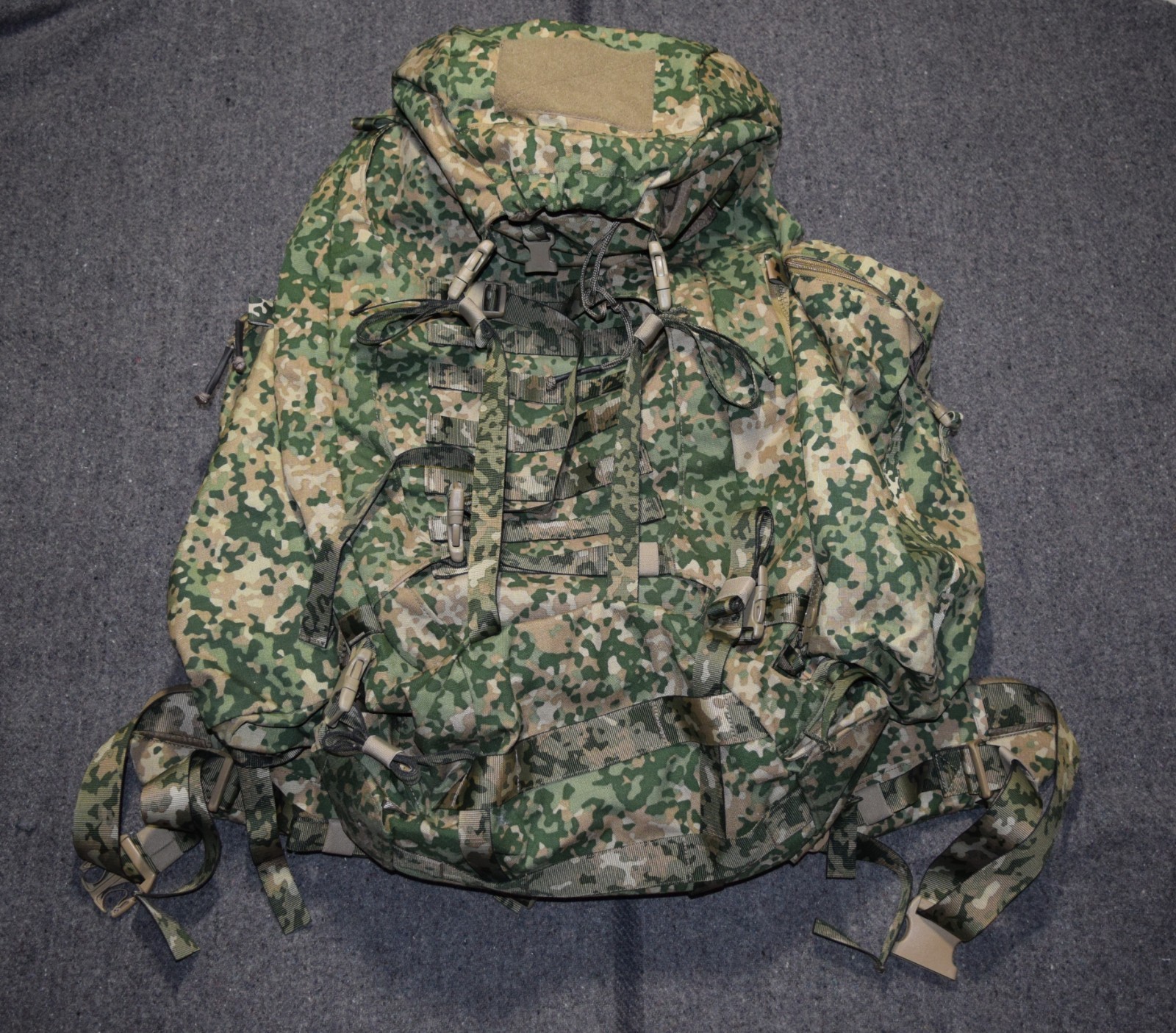 Dutch Military NFP Camouflage 80L Rucksack Netherlands Army Dutch Military NFP Camouflage 80L Rucksack Netherlands Army