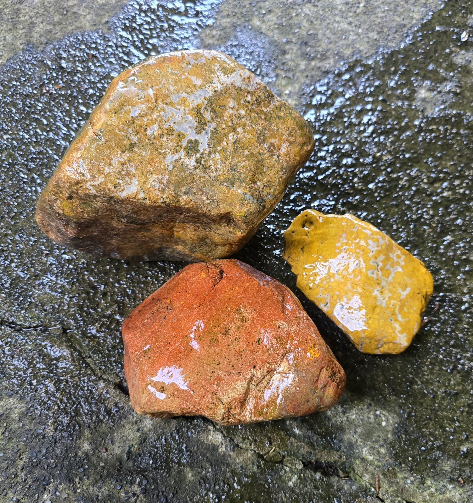 15 Pound Lot Of Premium Poppy Jasper 15 Pound Lot Of Premium Poppy Jasper