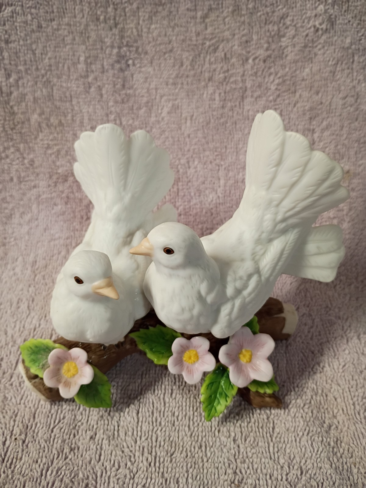 Vintage Home Interiors Porcelain Courtship Doves Love Figurine 1453 White Birds