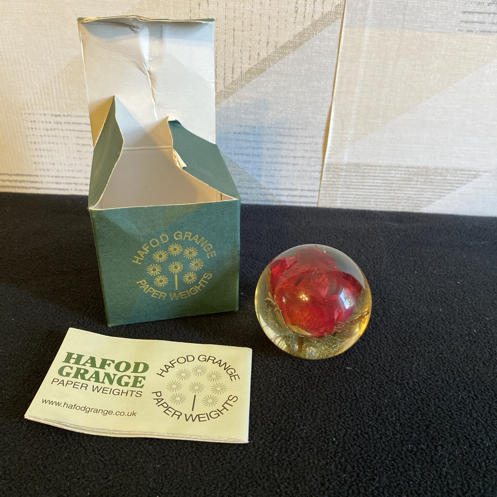 VTG The Original Collection Hafod Grange Red Rose Paperweight 2005 Great Britain VTG The Original Collection Hafod Grange Red Rose Paperweight 2005 Great Britain